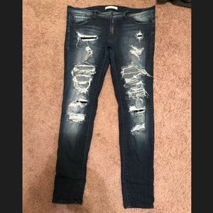 KanCan size 30 Lowrise Skinny Jean